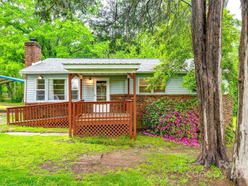 3491 Mcconnells Highway, Rock Hill, SC 29732.  MLS# CAR4250576, YatesRealty ID 13925. 