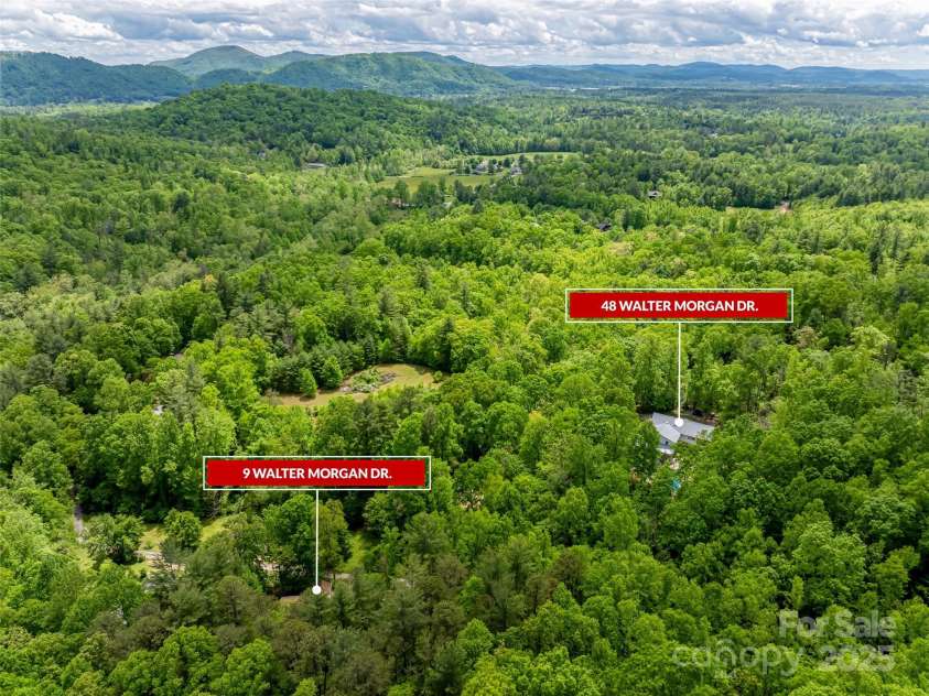 48 Walter Morgan Drive, Asheville, NC 28803.  MLS# CAR4257189, YatesRealty ID 13926. 