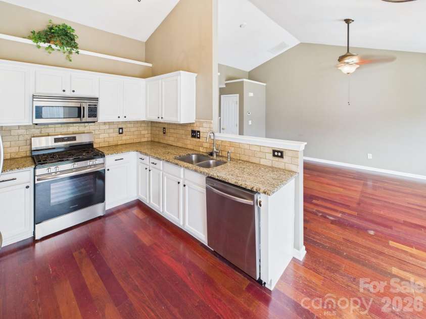 105 Milroy Lane, Mooresville, NC 28115.  MLS# CAR4355248, YatesRealty ID 13927. 