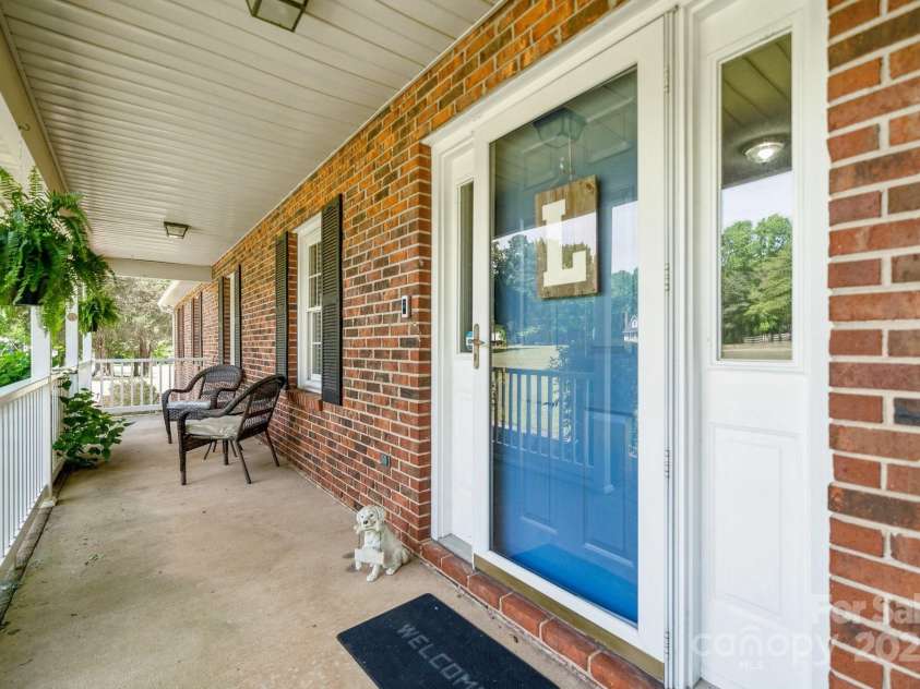 1753 Elmwood Drive, Rock Hill, SC 29730.  MLS# CAR4257327, YatesRealty ID 13927. 