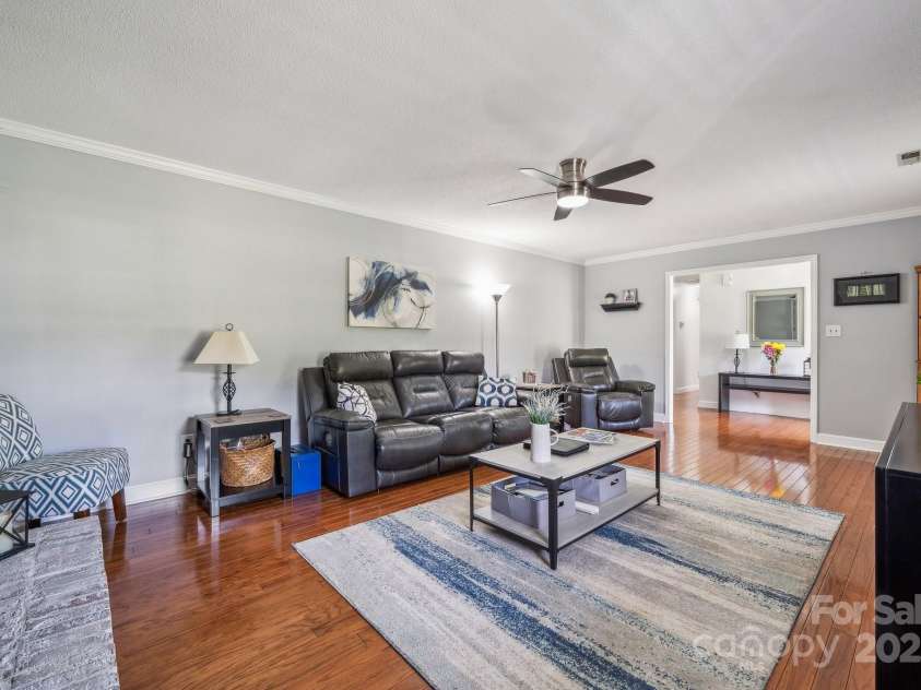 1753 Elmwood Drive, Rock Hill, SC 29730.  MLS# CAR4257327, YatesRealty ID 13927. 