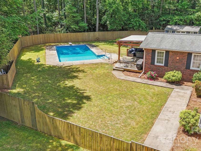 1753 Elmwood Drive, Rock Hill, SC 29730.  MLS# CAR4257327, YatesRealty ID 13927. 