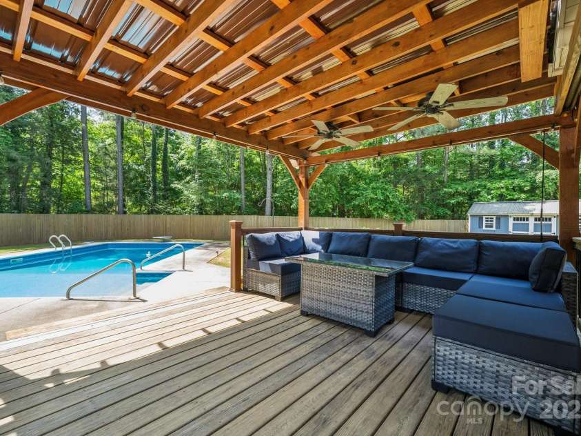 1753 Elmwood Drive, Rock Hill, SC 29730.  MLS# CAR4257327, YatesRealty ID 13927. 