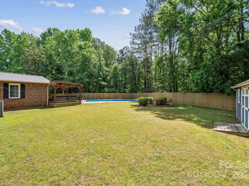 1753 Elmwood Drive, Rock Hill, SC 29730.  MLS# CAR4257327, YatesRealty ID 13927. 