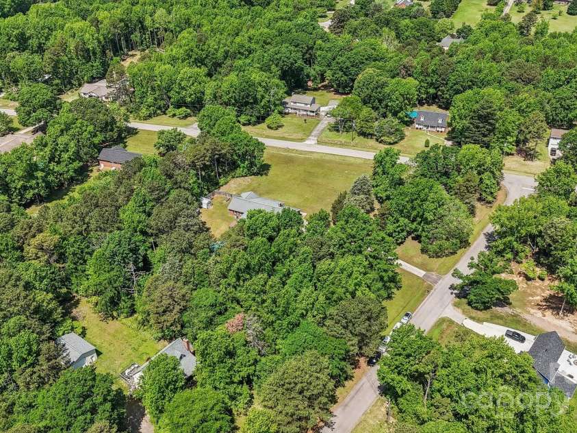 1753 Elmwood Drive, Rock Hill, SC 29730.  MLS# CAR4257327, YatesRealty ID 13927. 