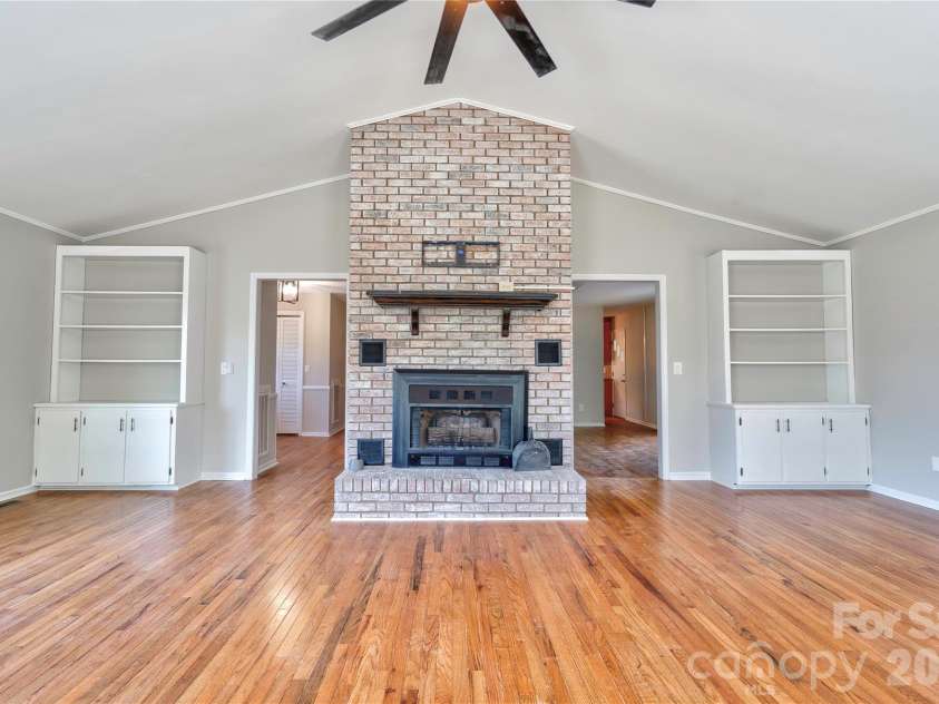 176 Knollwood Drive, Forest City, NC 28043.  MLS# CAR4372409, YatesRealty ID 13928. 