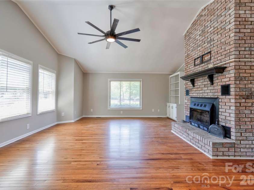 176 Knollwood Drive, Forest City, NC 28043.  MLS# CAR4372409, YatesRealty ID 13928. 