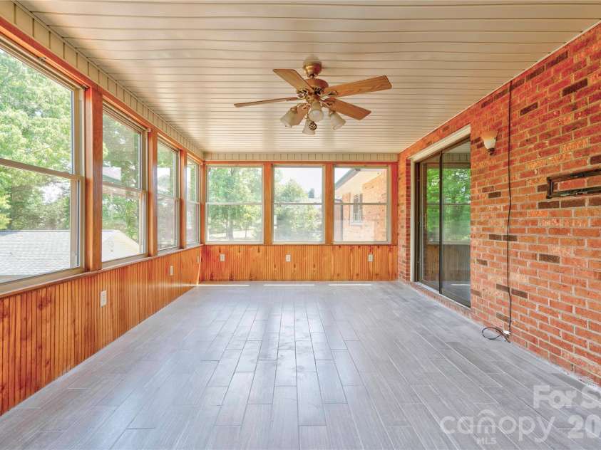 176 Knollwood Drive, Forest City, NC 28043.  MLS# CAR4372409, YatesRealty ID 13928. 