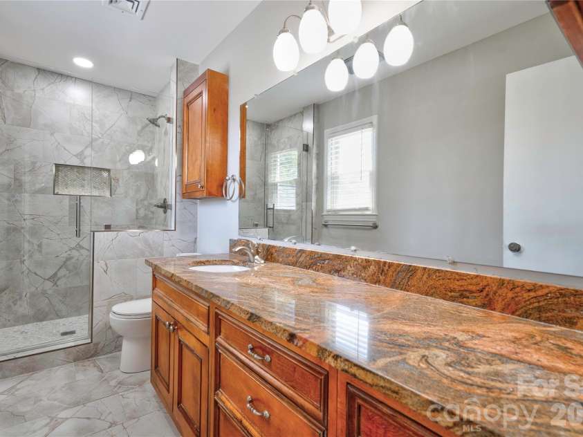 176 Knollwood Drive, Forest City, NC 28043.  MLS# CAR4372409, YatesRealty ID 13928. 