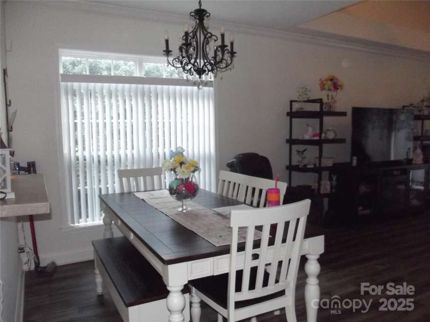 1502 Mulberry Ridge Drive, Newton, NC 28658.  MLS# CAR4252057, YatesRealty ID 13929. Dining Room