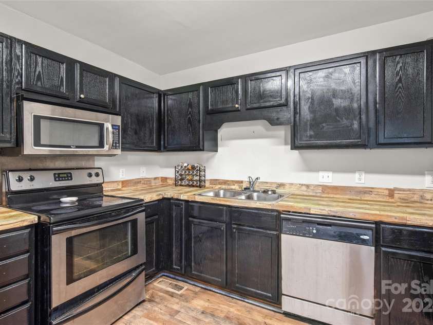 314 Echo Avenue, Kannapolis, NC 28081.  MLS# CAR4197797, YatesRealty ID 1393. 