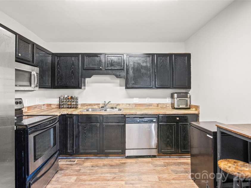 314 Echo Avenue, Kannapolis, NC 28081.  MLS# CAR4197797, YatesRealty ID 1393. 