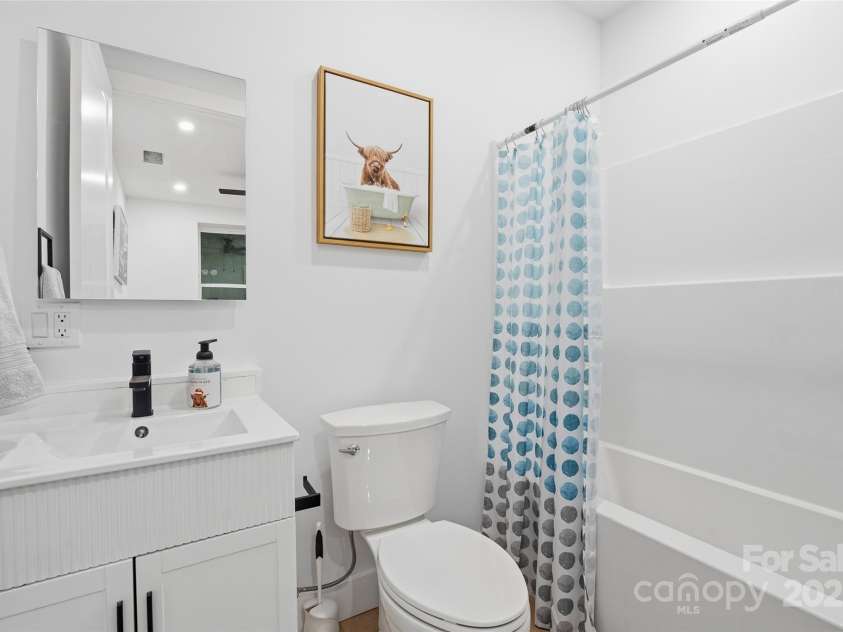 45 Richland Street, Waynesville, NC 28786.  MLS# CAR4331469, YatesRealty ID 1393. 