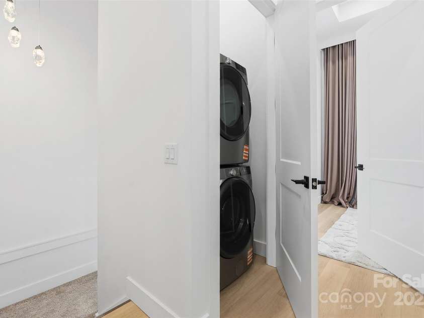 45 Richland Street, Waynesville, NC 28786.  MLS# CAR4331469, YatesRealty ID 1393. Laundry (No Washer and Dryer)