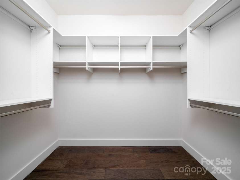 127 Rough Bark Trail, Asheville, NC 28806.  MLS# CAR4245561, YatesRealty ID 13930. 