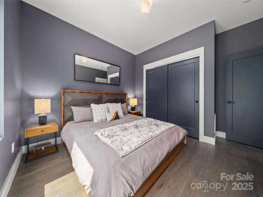 127 Rough Bark Trail, Asheville, NC 28806.  MLS# CAR4245561, YatesRealty ID 13930. 