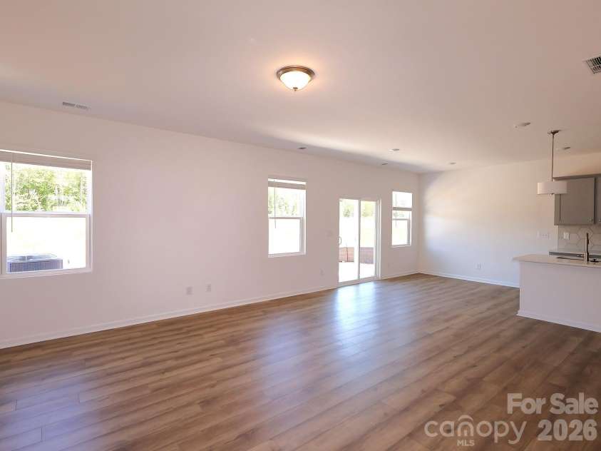 1489 Kate Cecil Way, York, SC 29745.  MLS# CAR4337157, YatesRealty ID 13931. Family room