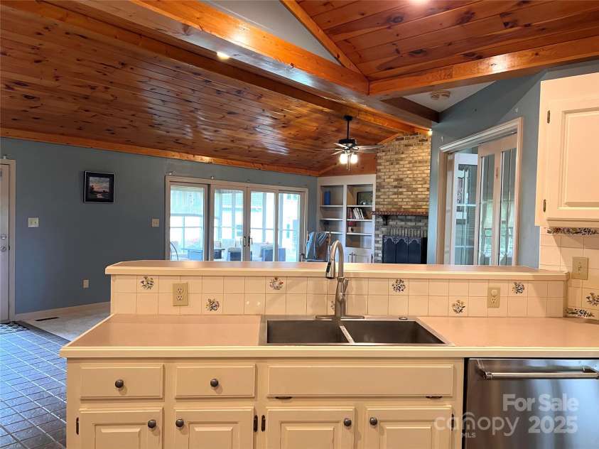 1351 Hardin Road, Dallas, NC 28034.  MLS# CAR4258208, YatesRealty ID 13932. 