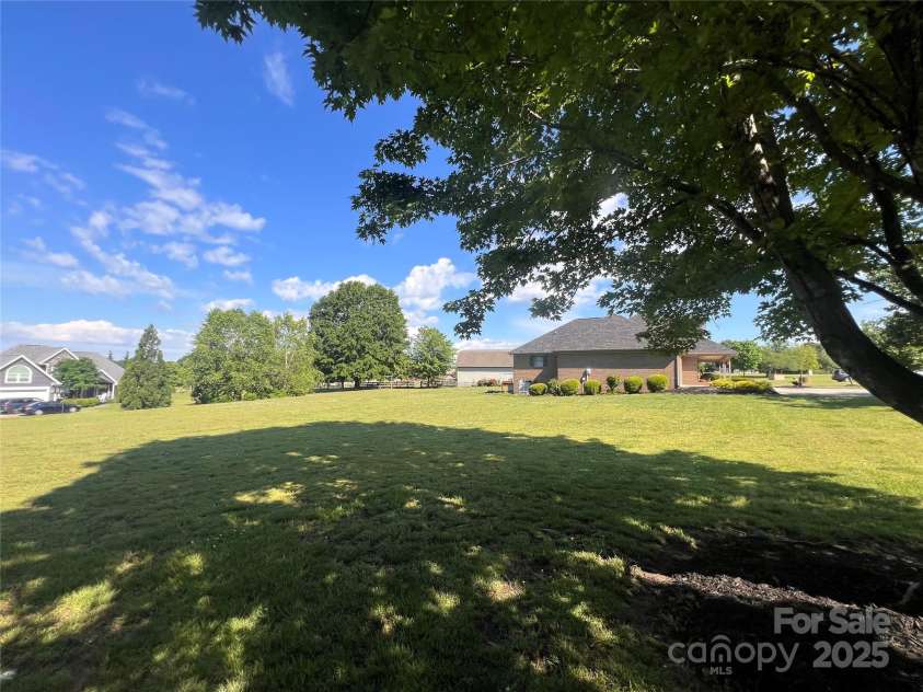 1351 Hardin Road, Dallas, NC 28034.  MLS# CAR4258208, YatesRealty ID 13932. 