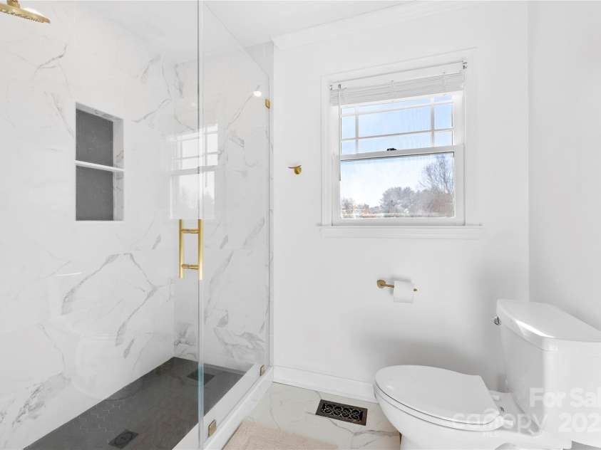 1351 Hardin Road, Dallas, NC 28034.  MLS# CAR4258208, YatesRealty ID 13932. 