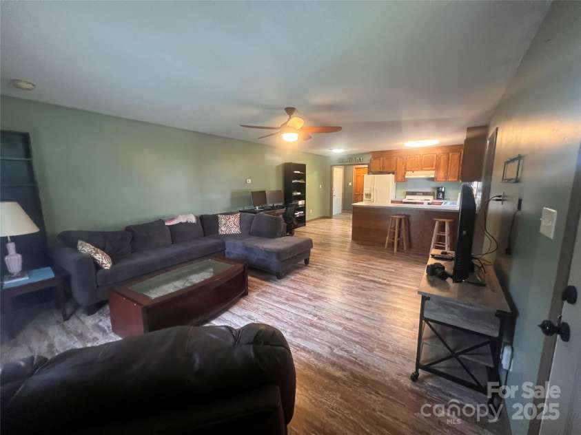 1351 Hardin Road, Dallas, NC 28034.  MLS# CAR4258208, YatesRealty ID 13932. Guest house