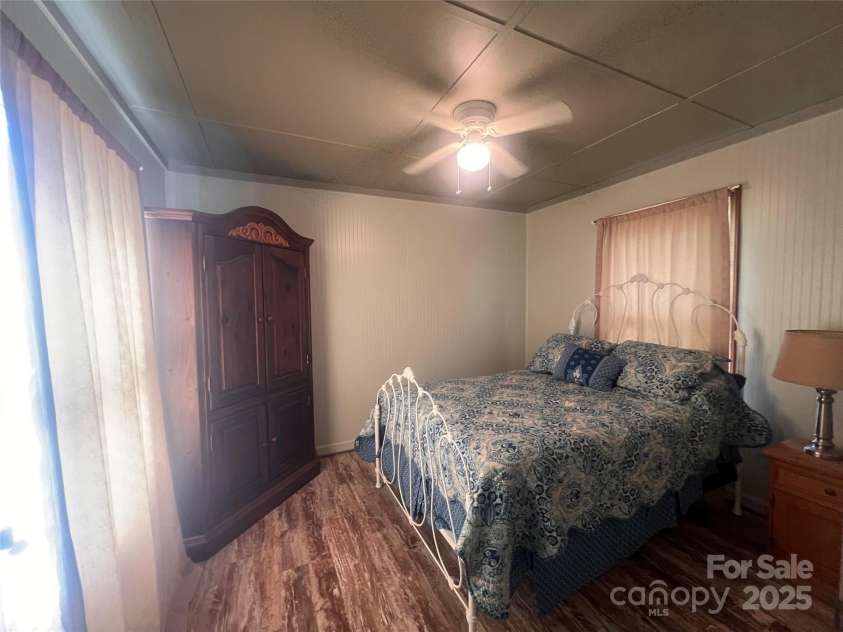 1351 Hardin Road, Dallas, NC 28034.  MLS# CAR4258208, YatesRealty ID 13932. Guest houseDresser to remain