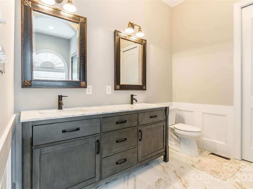 1260 Rittenhouse Lane, Rock Hill, SC 29732.  MLS# CAR4256811, YatesRealty ID 13933. 