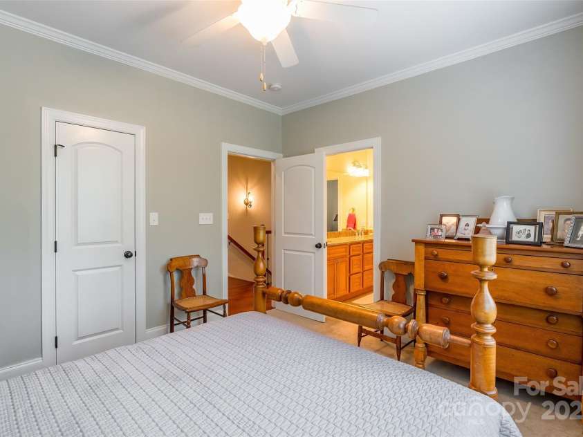 1260 Rittenhouse Lane, Rock Hill, SC 29732.  MLS# CAR4256811, YatesRealty ID 13933. 