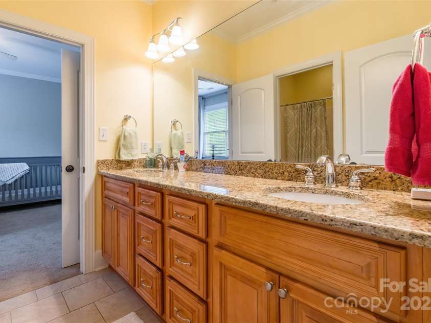 1260 Rittenhouse Lane, Rock Hill, SC 29732.  MLS# CAR4256811, YatesRealty ID 13933. 