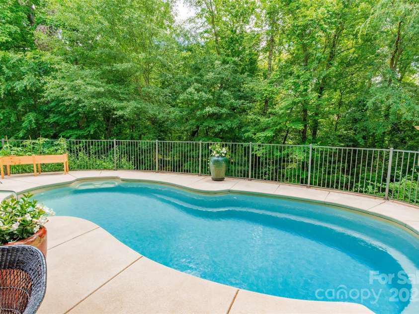1260 Rittenhouse Lane, Rock Hill, SC 29732.  MLS# CAR4256811, YatesRealty ID 13933. 