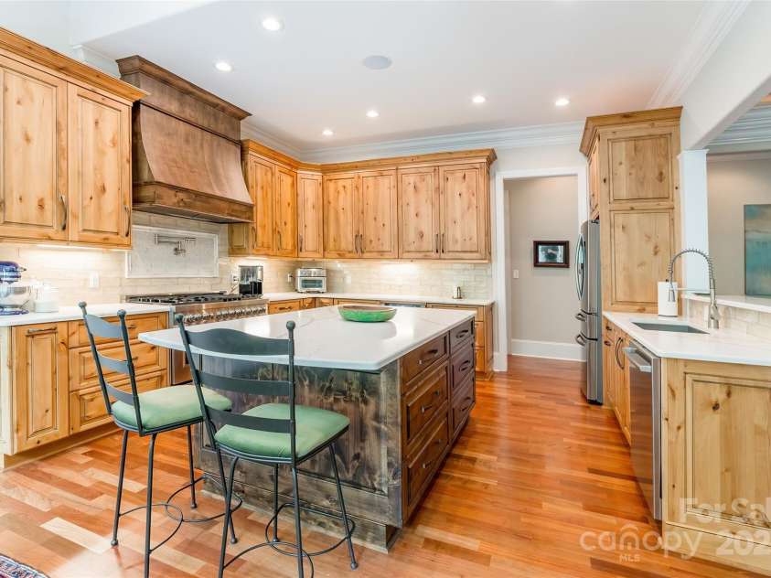 1260 Rittenhouse Lane, Rock Hill, SC 29732.  MLS# CAR4256811, YatesRealty ID 13933. 