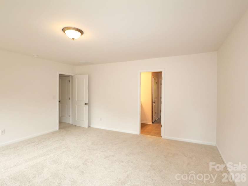 1753 Boulder Ridge Drive, Gastonia, NC 28052.  MLS# CAR4347070, YatesRealty ID 13934. Owner's suite