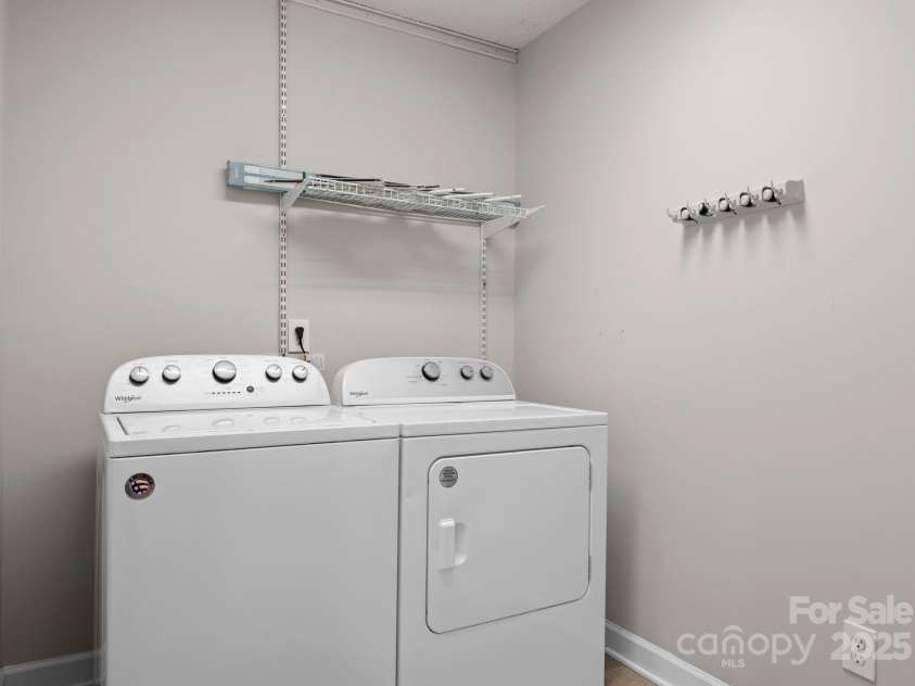 238 Lippard Springs Circle, Statesville, NC 28677.  MLS# CAR4240336, YatesRealty ID 13935. 