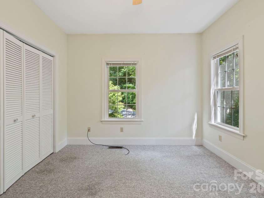 36 Macedonia West Drive, Saluda, NC 28773.  MLS# CAR4293153, YatesRealty ID 13938. 