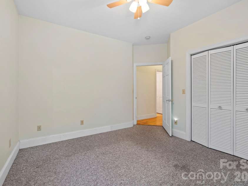 36 Macedonia West Drive, Saluda, NC 28773.  MLS# CAR4293153, YatesRealty ID 13938. 