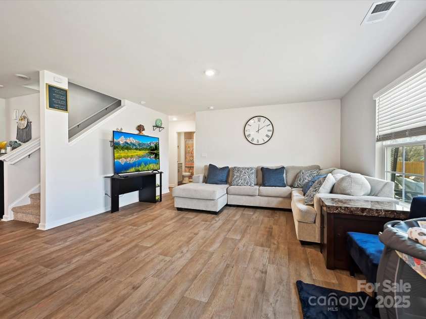 479 Daniel Drive, Lexington, NC 27295.  MLS# CAR4245849, YatesRealty ID 13938. 