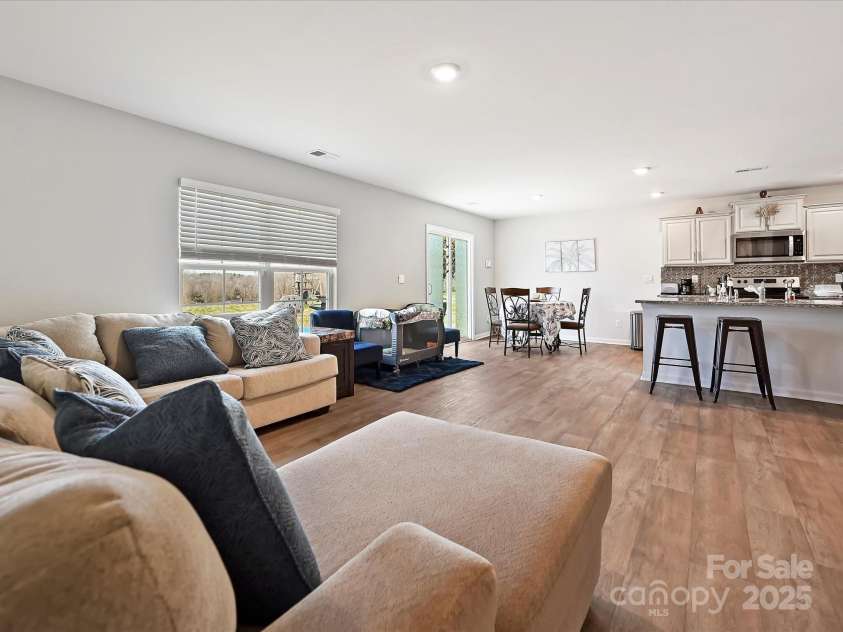 479 Daniel Drive, Lexington, NC 27295.  MLS# CAR4245849, YatesRealty ID 13938. 