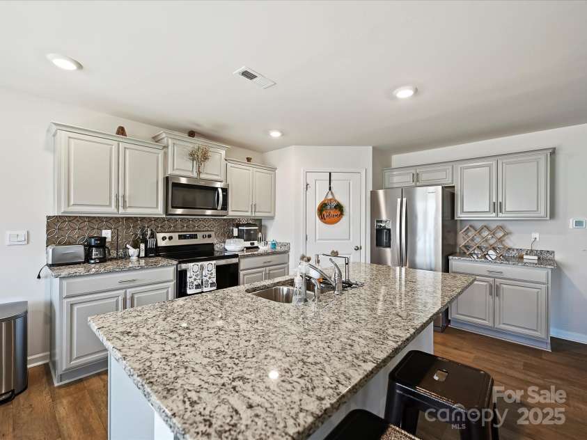 479 Daniel Drive, Lexington, NC 27295.  MLS# CAR4245849, YatesRealty ID 13938. 