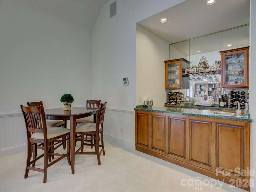 2980 Robinwood Road, Gastonia, NC 28054.  MLS# CAR4367984, YatesRealty ID 13939. 
