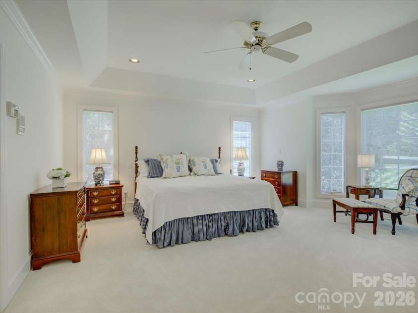 2980 Robinwood Road, Gastonia, NC 28054.  MLS# CAR4367984, YatesRealty ID 13939. 