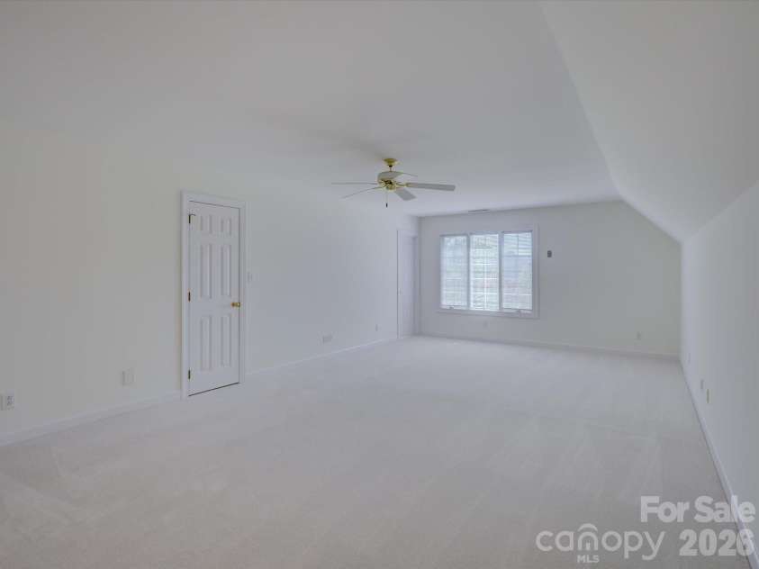 2980 Robinwood Road, Gastonia, NC 28054.  MLS# CAR4367984, YatesRealty ID 13939. 