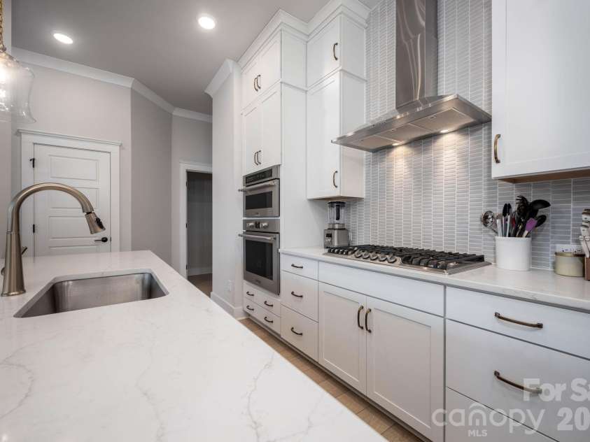 8022 Houser Street, Cornelius, NC 28031.  MLS# CAR4358925, YatesRealty ID 13941. 