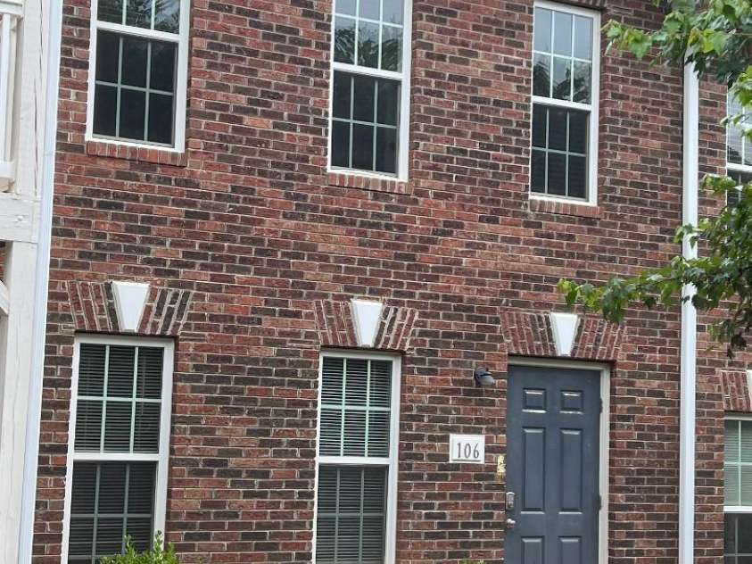 135 Locomotive Lane, Mooresville, NC 28115.  MLS# CAR4255367, YatesRealty ID 13942. 
