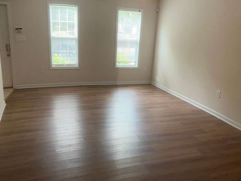 135 Locomotive Lane, Mooresville, NC 28115.  MLS# CAR4255367, YatesRealty ID 13942. 