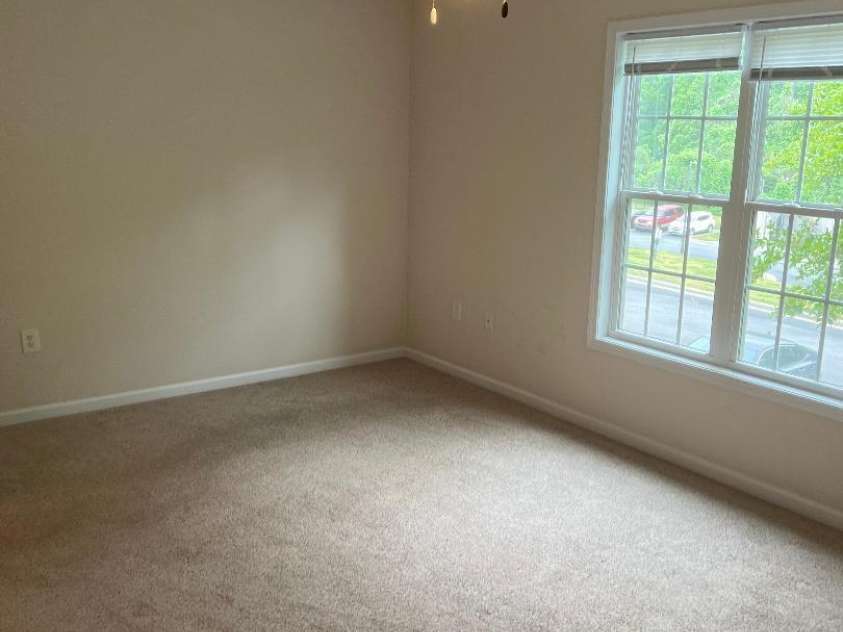135 Locomotive Lane, Mooresville, NC 28115.  MLS# CAR4255367, YatesRealty ID 13942. 