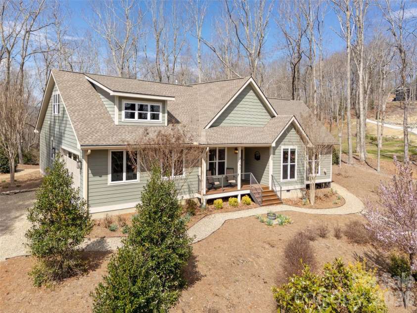 3753 Laurel Park Highway, Laurel Park, NC 28739.  MLS# CAR4358113, YatesRealty ID 13942. 