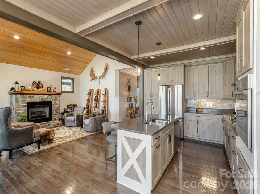 3753 Laurel Park Highway, Laurel Park, NC 28739.  MLS# CAR4358113, YatesRealty ID 13942. 