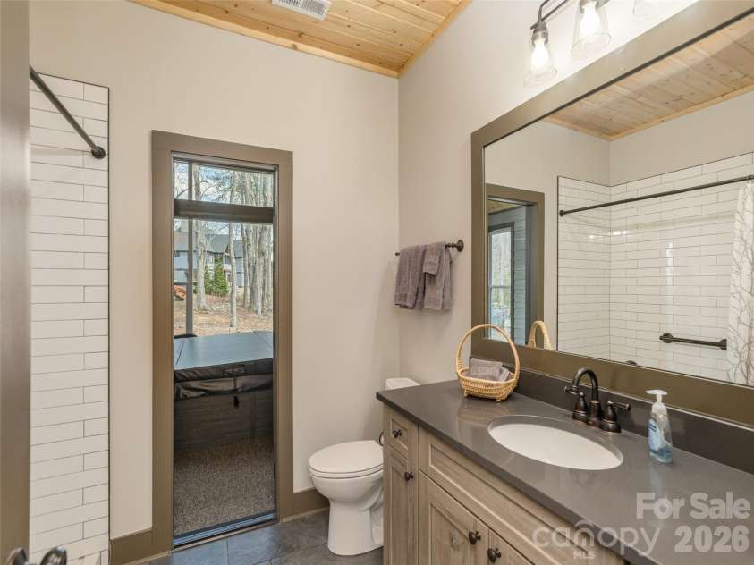 3753 Laurel Park Highway, Laurel Park, NC 28739.  MLS# CAR4358113, YatesRealty ID 13942. 