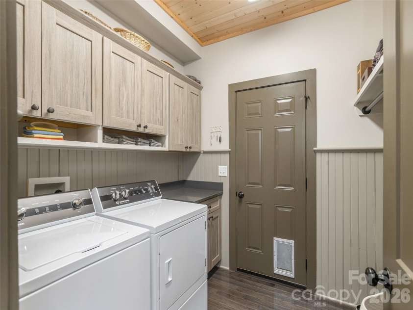 3753 Laurel Park Highway, Laurel Park, NC 28739.  MLS# CAR4358113, YatesRealty ID 13942. 