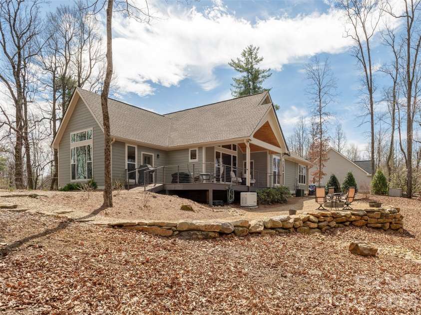 3753 Laurel Park Highway, Laurel Park, NC 28739.  MLS# CAR4358113, YatesRealty ID 13942. 